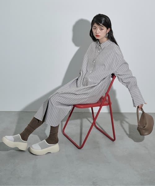 圓擺條紋襯衫連身裙