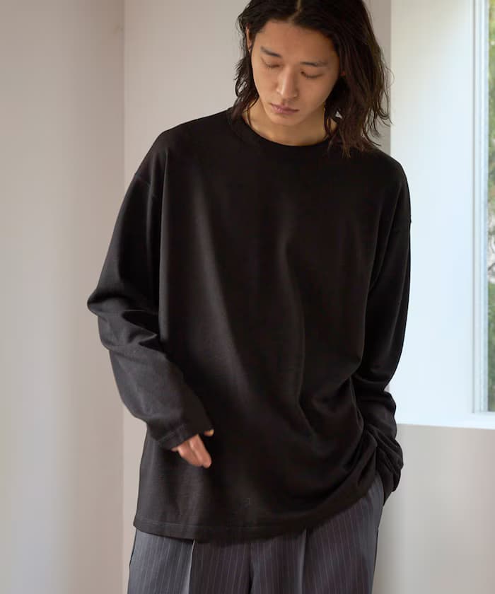 ブラック