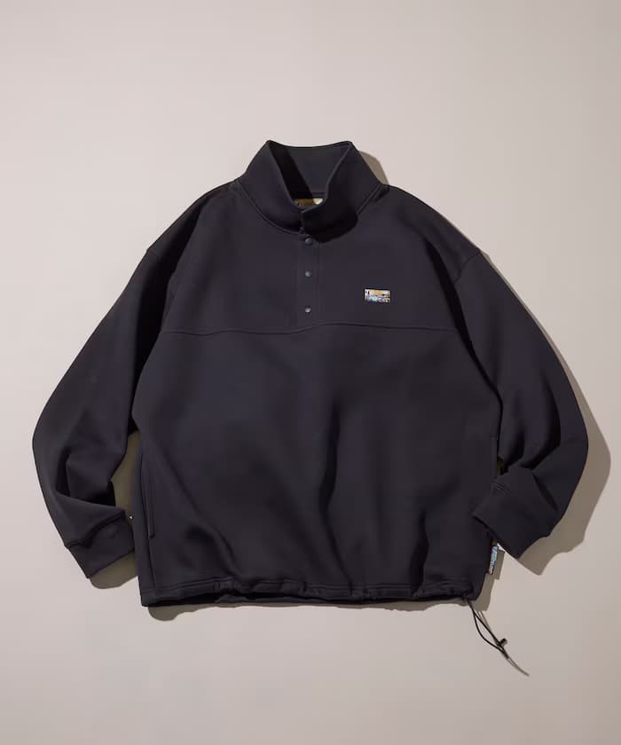 チャコールグレー