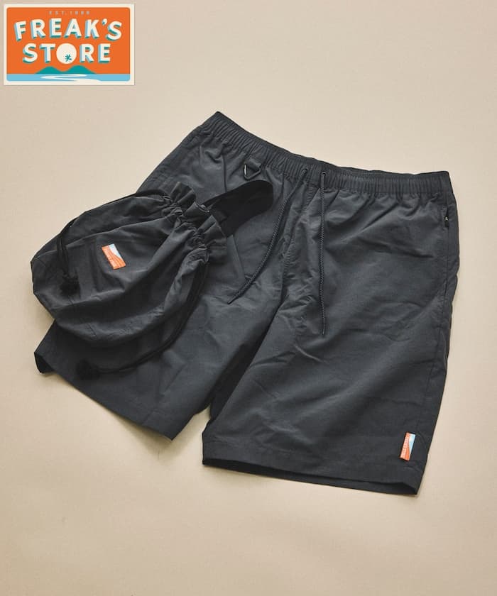 チャコールグレー