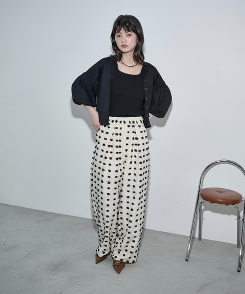 105427012b_b_36_500.jpg