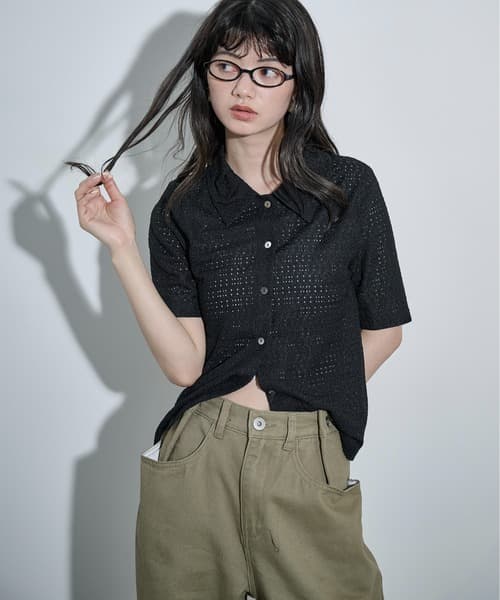 打褶領 針孔提花 五分袖襯衫