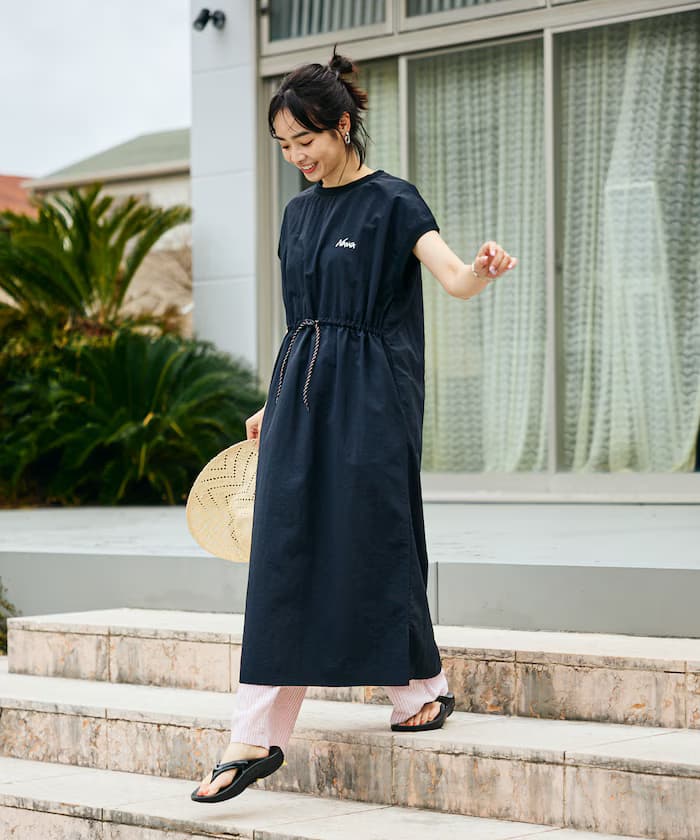 別注 尼龍塔夫綢腰部束繩法式短袖連身裙