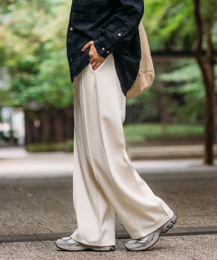 ＜新色追加＞貼合布料彎曲寬版衛衣褲子