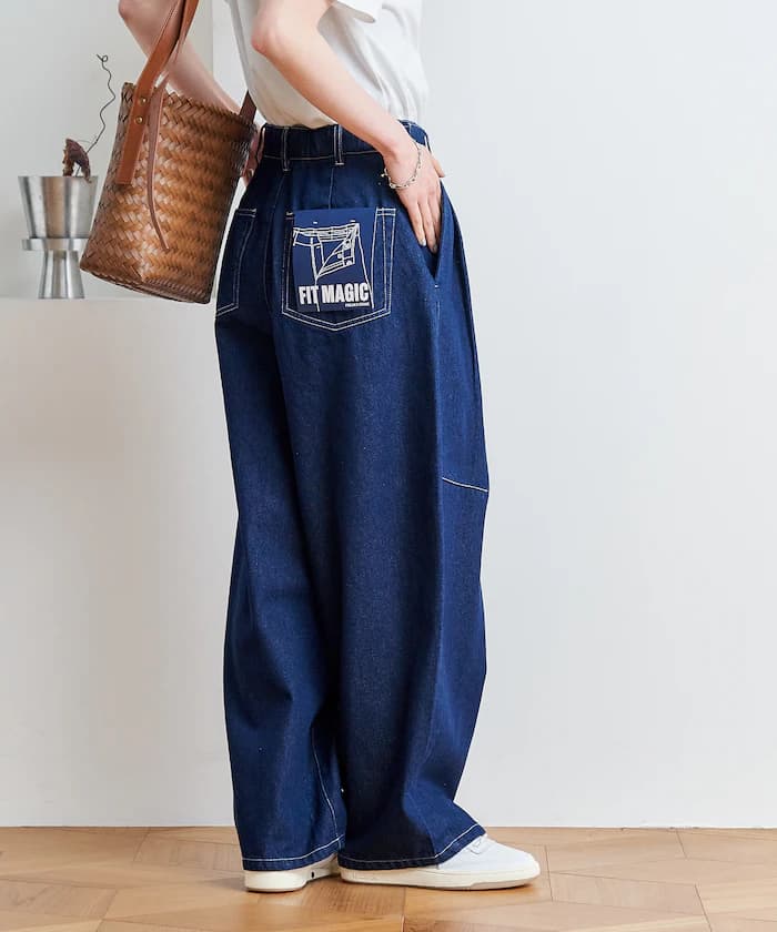 FIT MAGIC 馬皮帶打褶曲線褲/打褶曲線丹寧褲