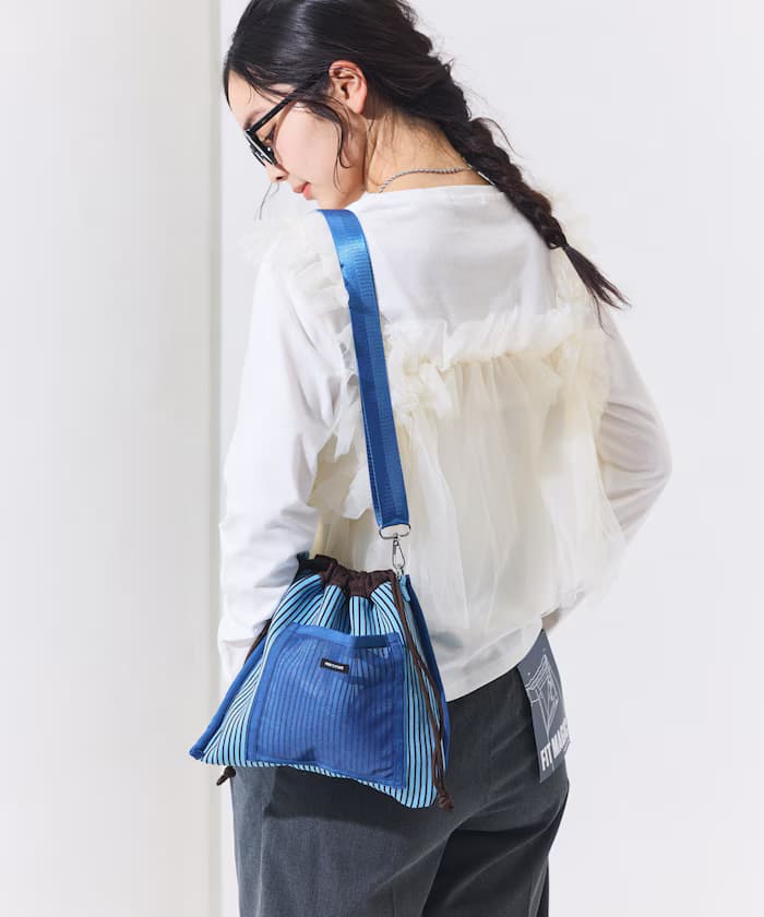 多用途配色針織荷葉邊側背包 限定展開