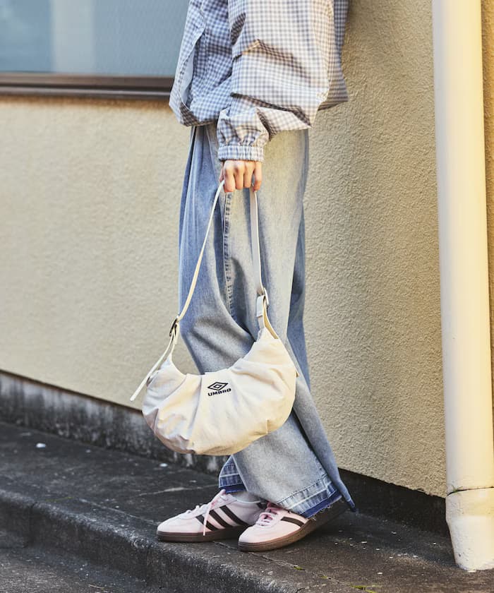 別注側皮帶肩背皺褶包包