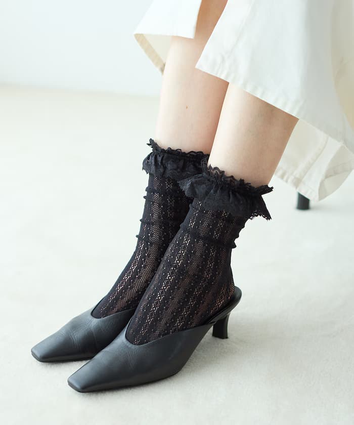 ブラック