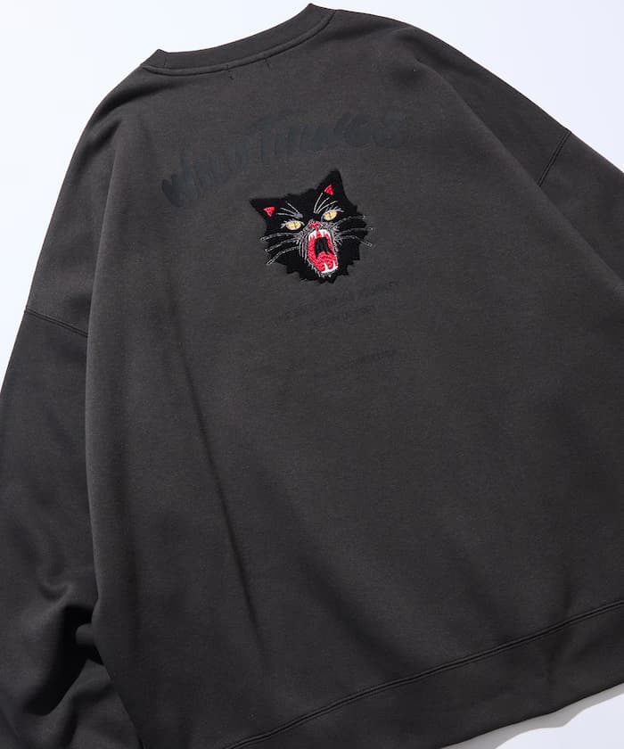 WILD THINGS×FREAK'S STORE/ワイルドシングス 別注 寬版貓咪刺繡貼布圓領衛衣 【限定展開】