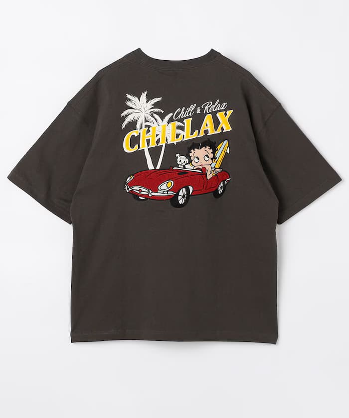 BETTY 薩加拉刺繡汽車T恤 【限定展開】