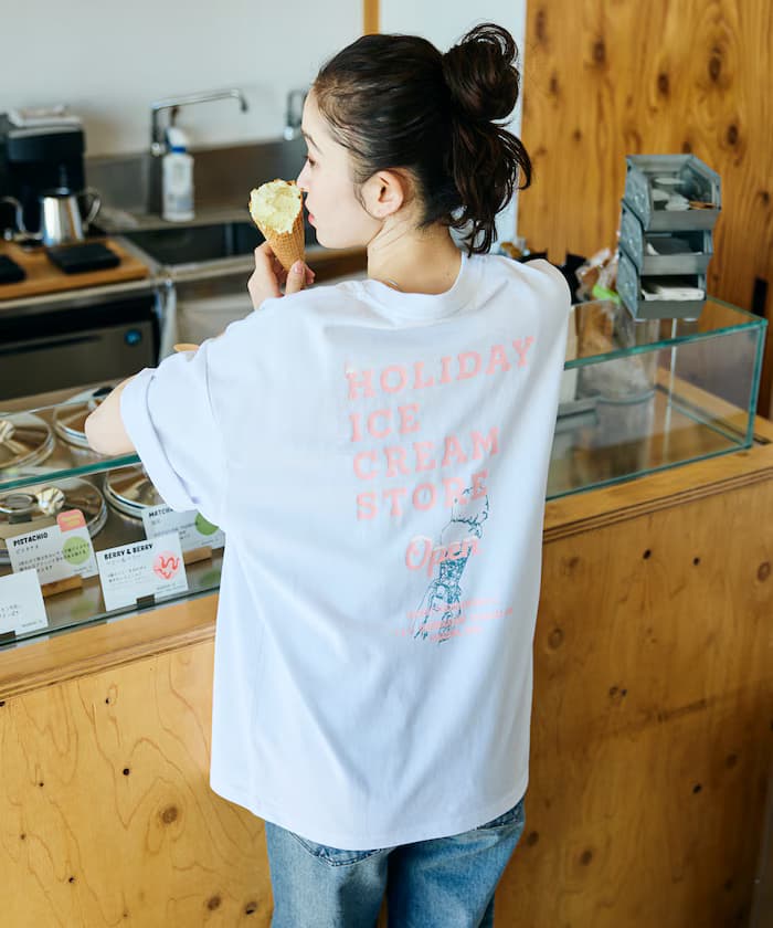 HOLIDAY ICECREAM×FREAK'S STORE 別注寬版背印花圓領T恤 【限定展開】