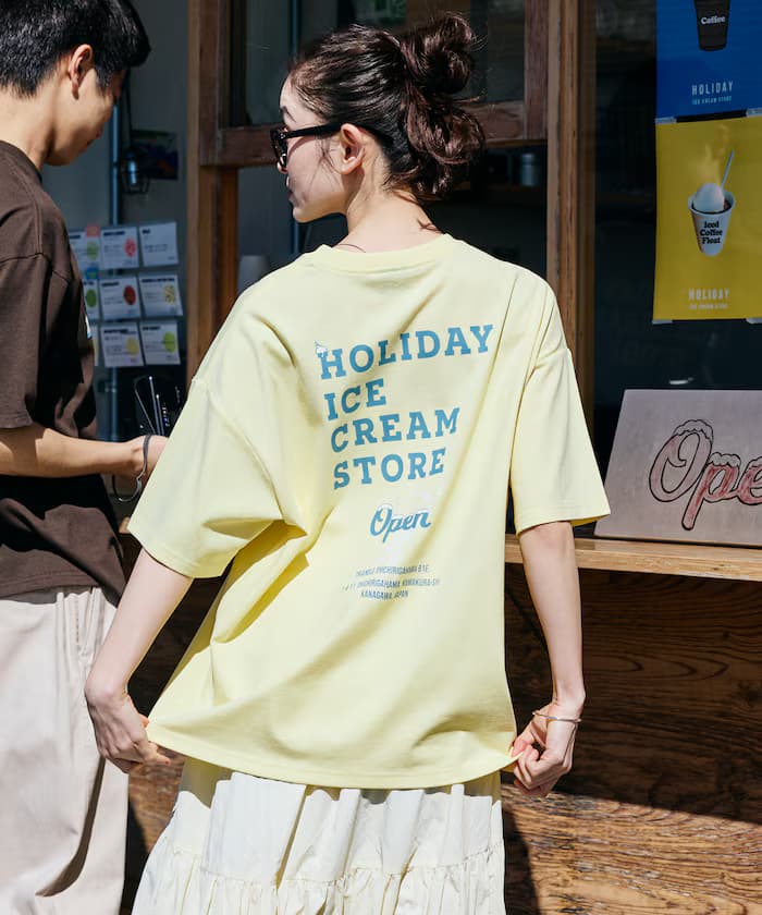 HOLIDAY ICECREAM×FREAK'S STORE 別注寬版背印花圓領T恤 【限定展開】