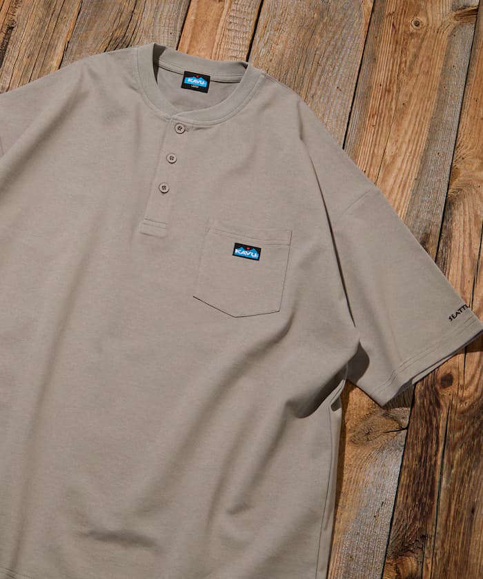 KAVU×FREAK'S STORE別注 STORATECH 刺繡小標誌亨利領T恤 【限定展開】