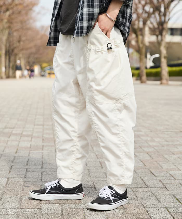 寬版桶形口袋繩鬆緩工裝褲 【限定展開】