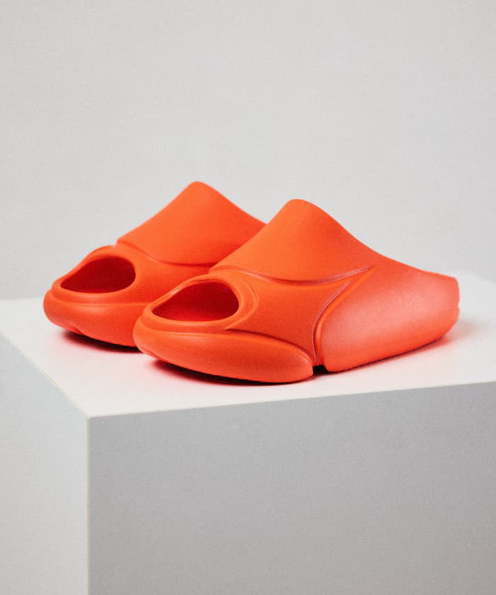 限定展開 STAR SLIPPERS