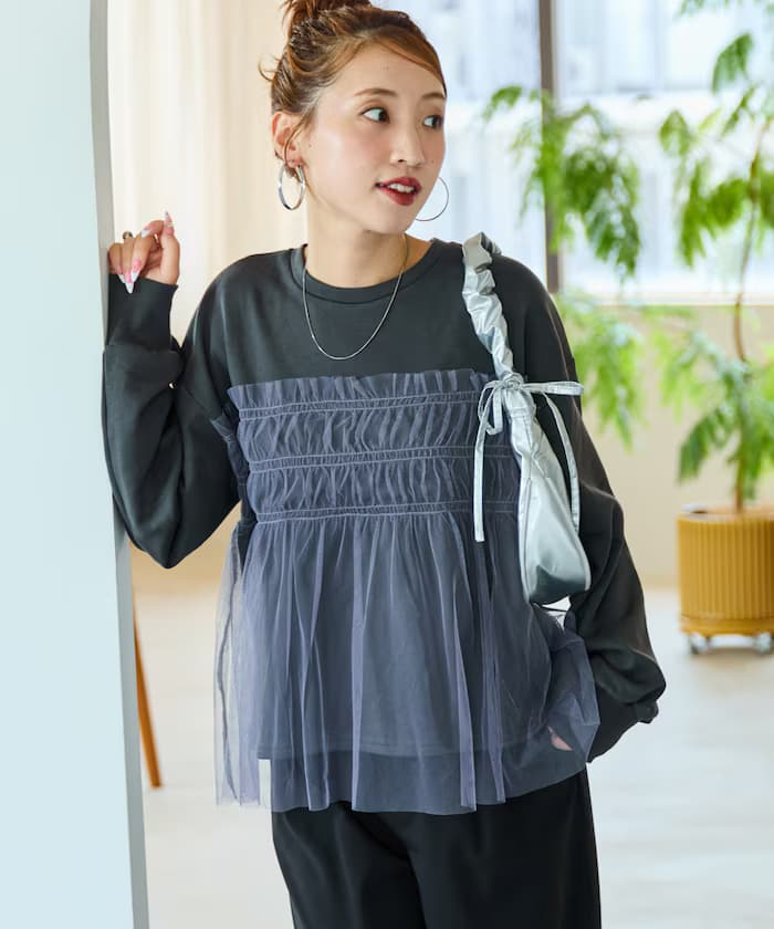 紗質皺褶疊層衛衣【限定展開】