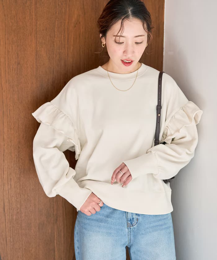 荷葉邊肩部裡毛套頭衫(衛衣)【限定展開】