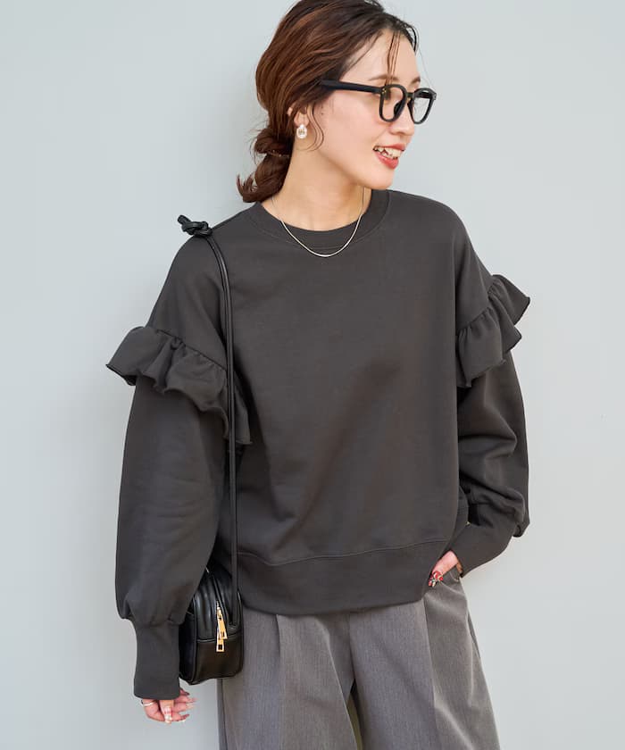 荷葉邊肩部裡毛套頭衫(衛衣)【限定展開】