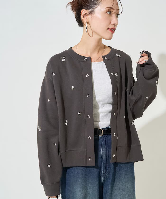 小花刺繡裏起毛衛衣針織開衫【限定展開】