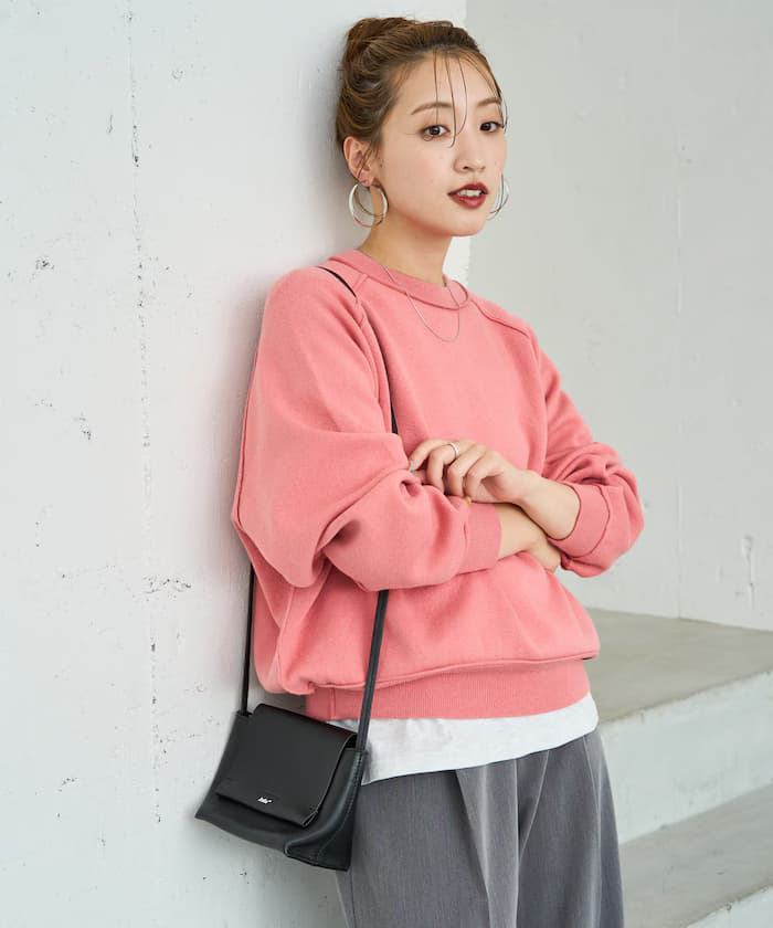 衛衣風拉格蘭短版針織套頭衫【限定展開】