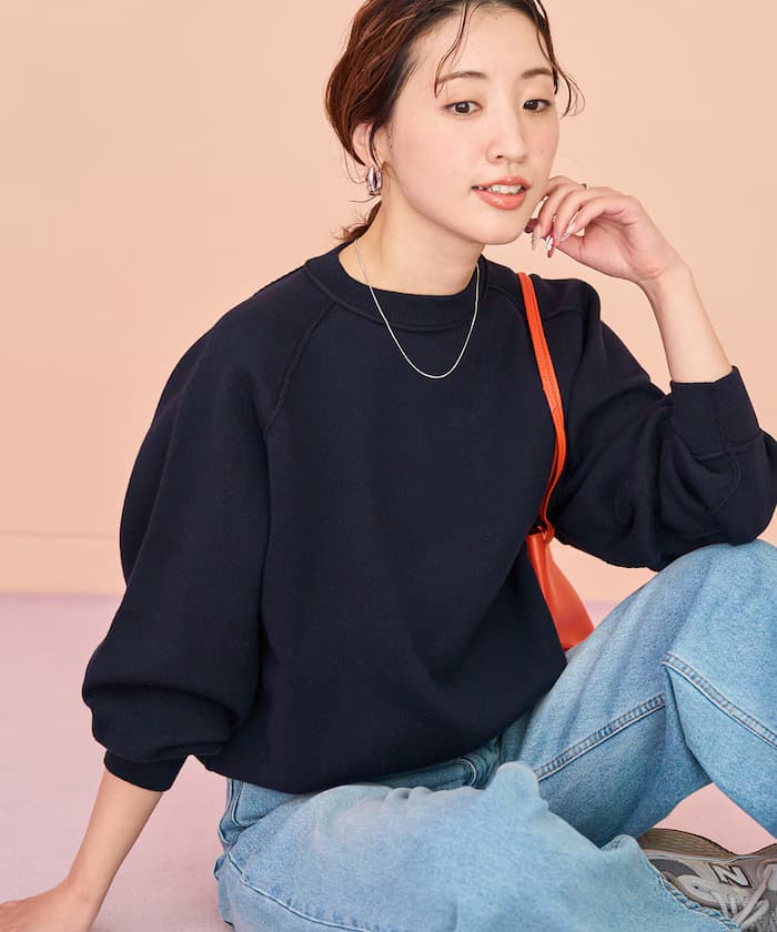 衛衣風拉格蘭短版針織套頭衫【限定展開】