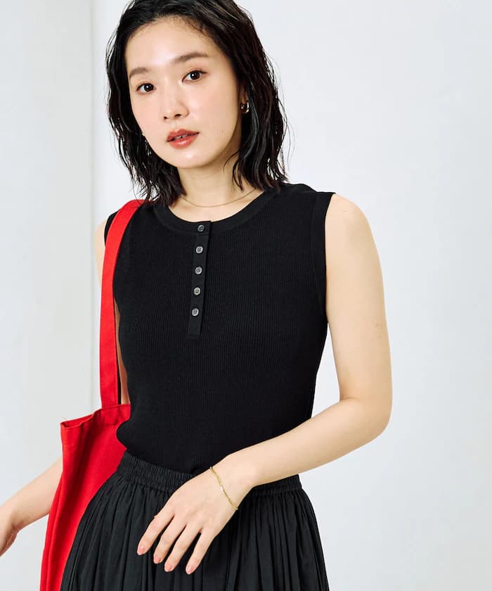 ＜接觸冷感＞酷涼觸感亨利領無袖針織衫上衣【限定展開】