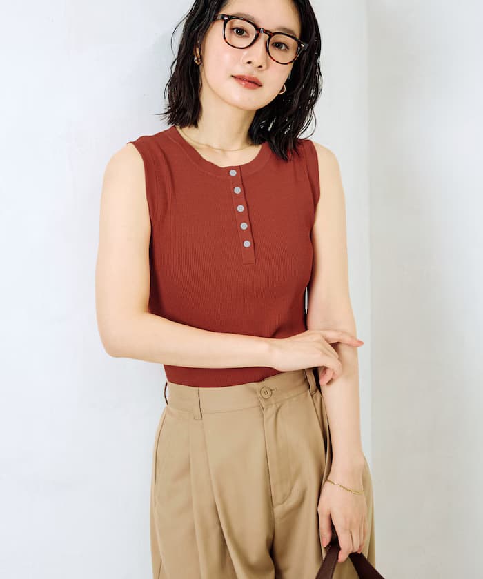＜接觸冷感＞酷涼觸感亨利領無袖針織衫上衣【限定展開】