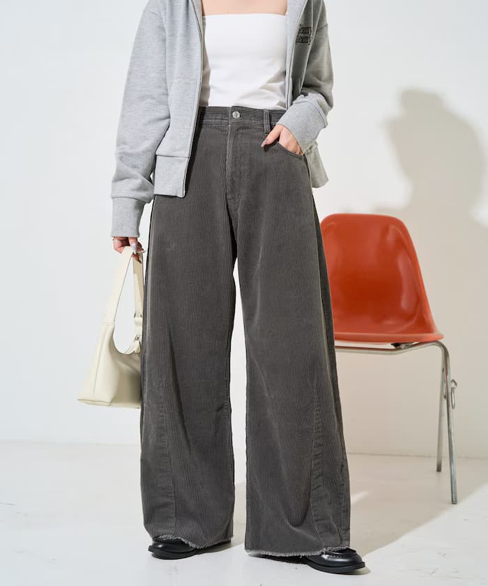 燈芯絨曲線褲子【限定展開】