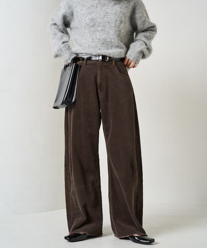 燈芯絨曲線褲子【限定展開】