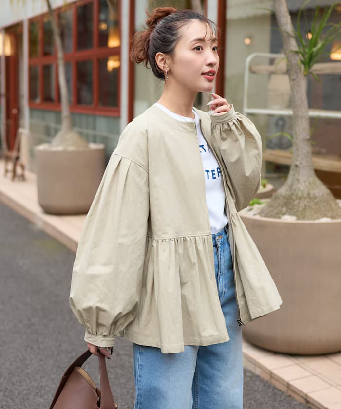 層次切替喇叭外套【限定展開】