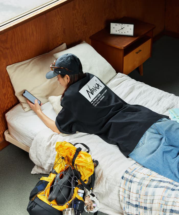 別注刺繡 ECO HYBRID LOGO TEE 生態混合 寬鬆版型標誌刺繡T恤