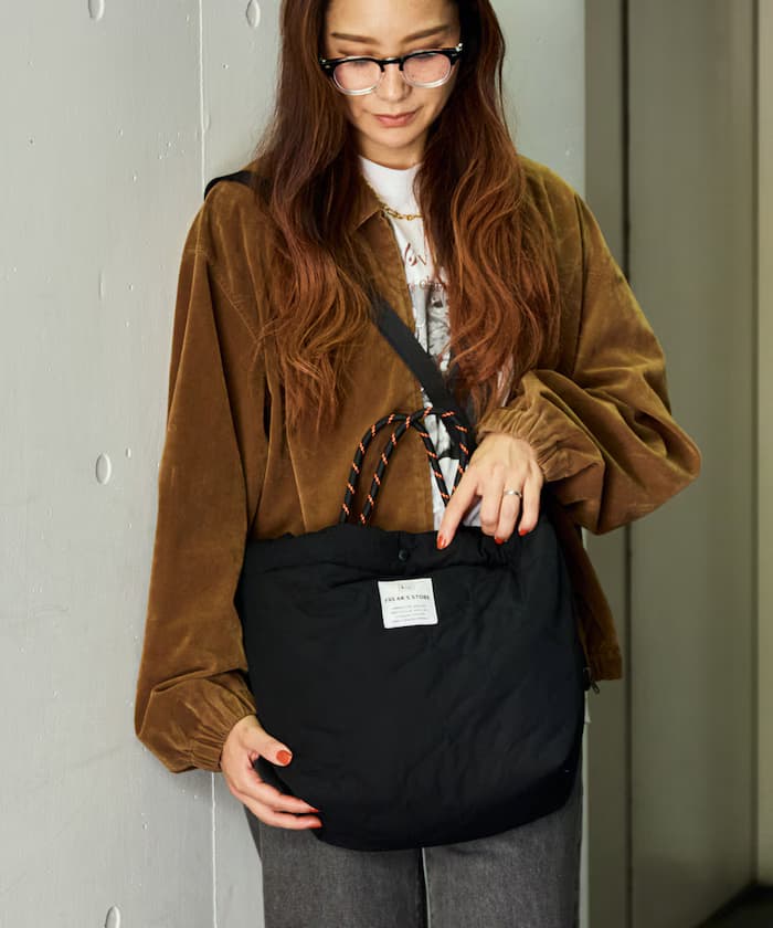 ＜新色追加＞別注撥水PADDED托特包