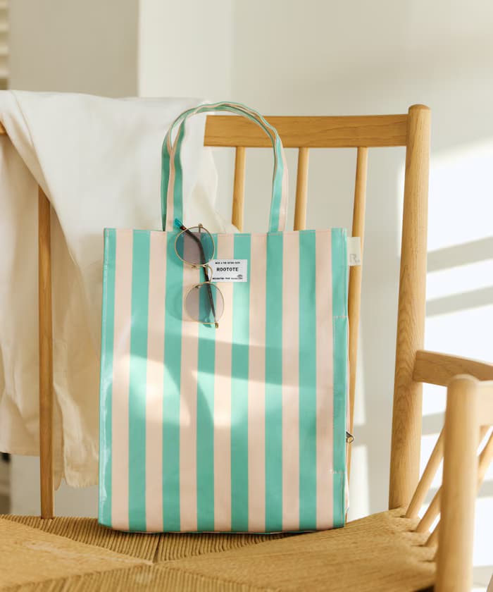 EU Arcaetol 亮面膠膜托特包