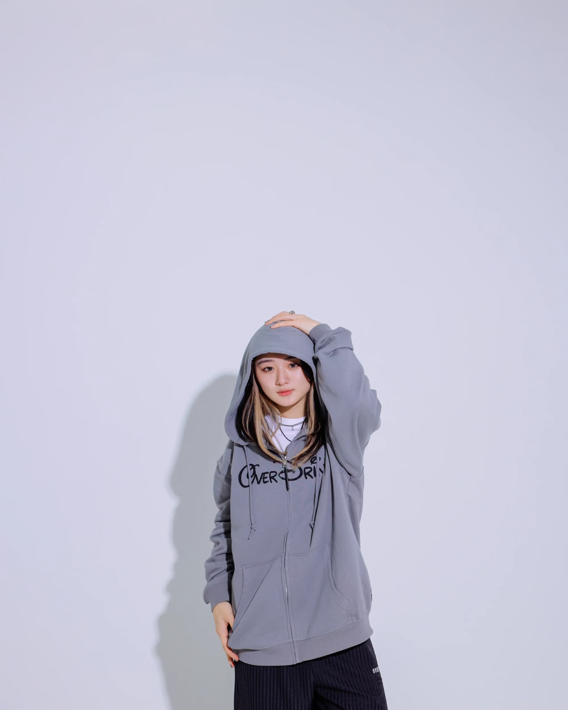 WONDER Zip Hoodie - 2512119_OP03299.jpg