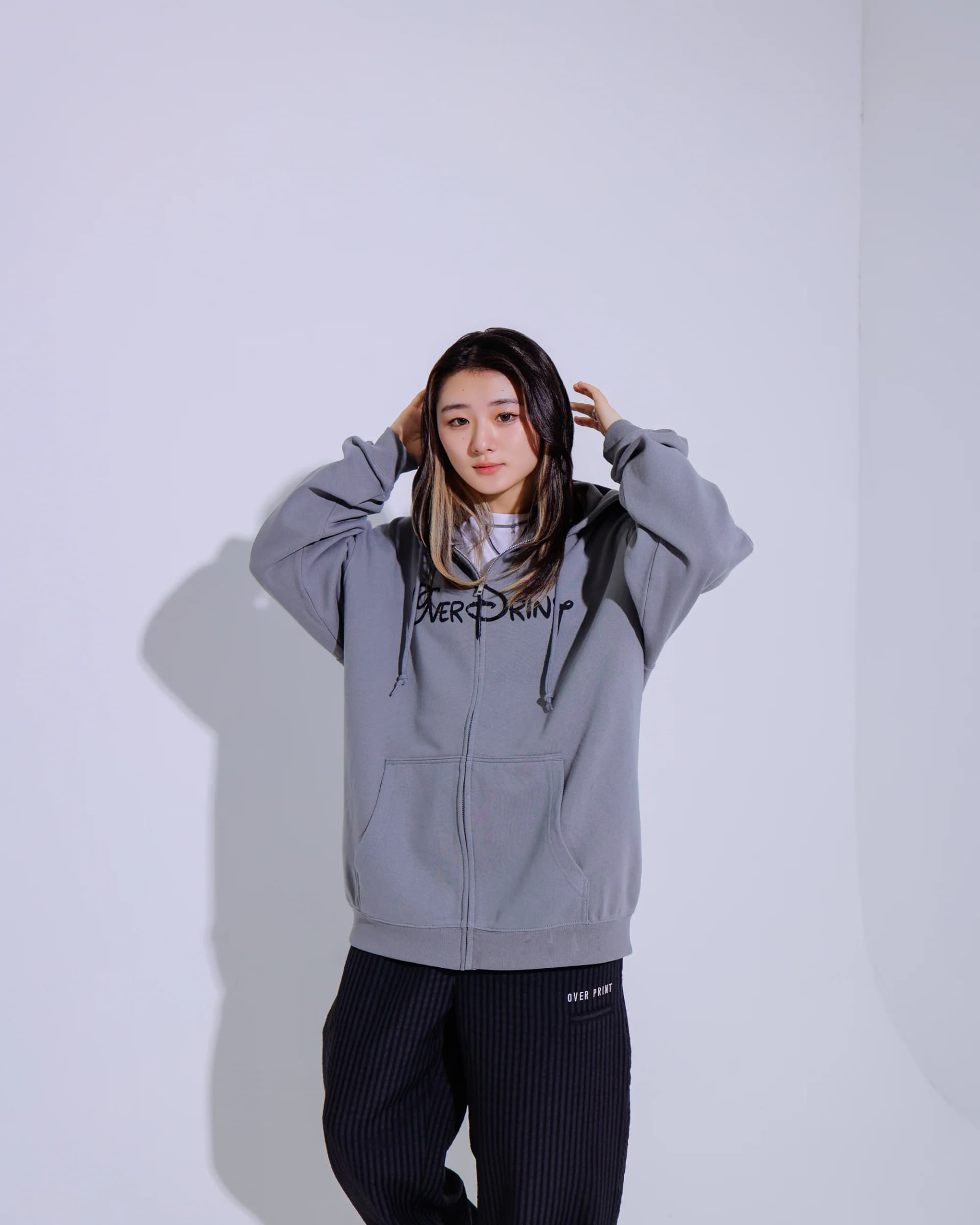 WONDER Zip Hoodie - 2512119_OP03359.jpg