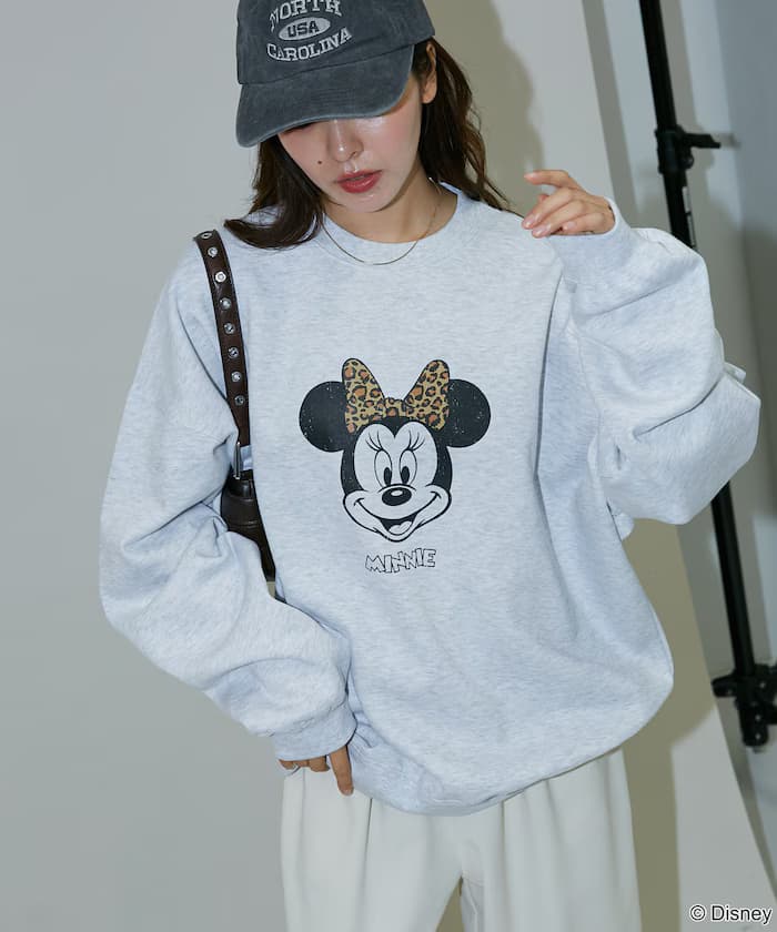 別注 MINNIE MOUSE GRAPHIC SWEAT