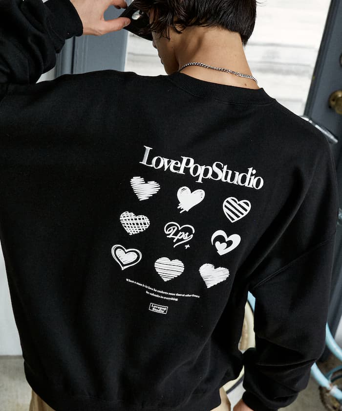 LOVE POP STUDIO HEART GRAPHIC SWEAT【限定展開】
