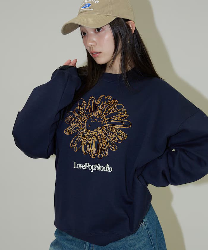 LOVE POP STUDIO FLOWER EMBROIDERY SWEAT【限定展開】