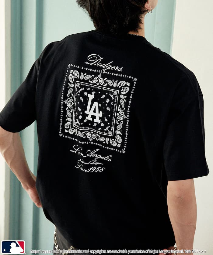 【機能素材】MLB 聯名限定 頭巾背面印花 T恤【限定款】