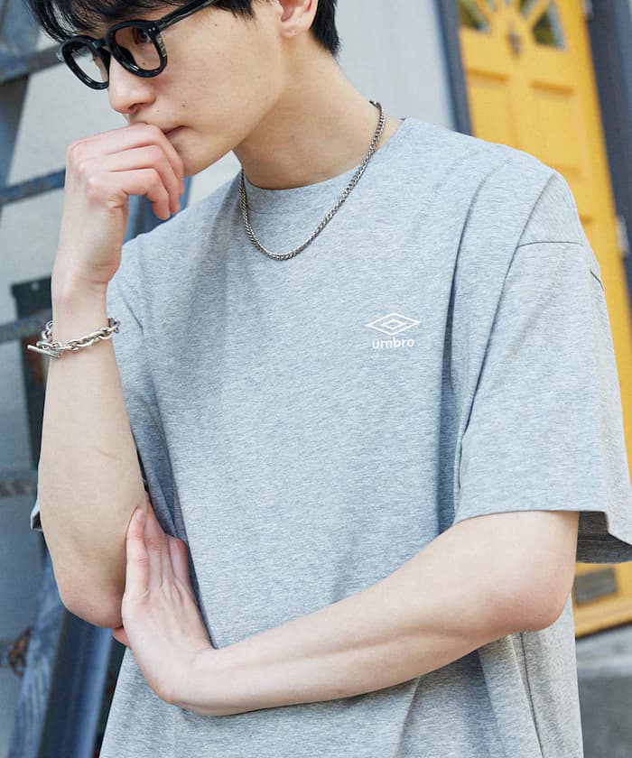 〈吸水速乾〉別注 貼合天竺 小刺繡 T恤 限定展開