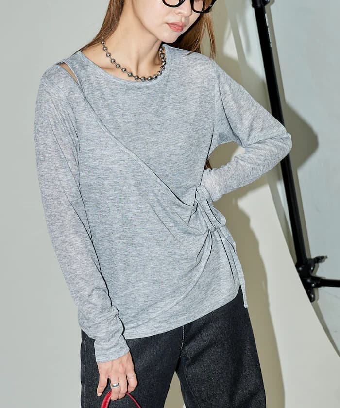 疊層交叉綁帶透膚長袖上衣 限定展開