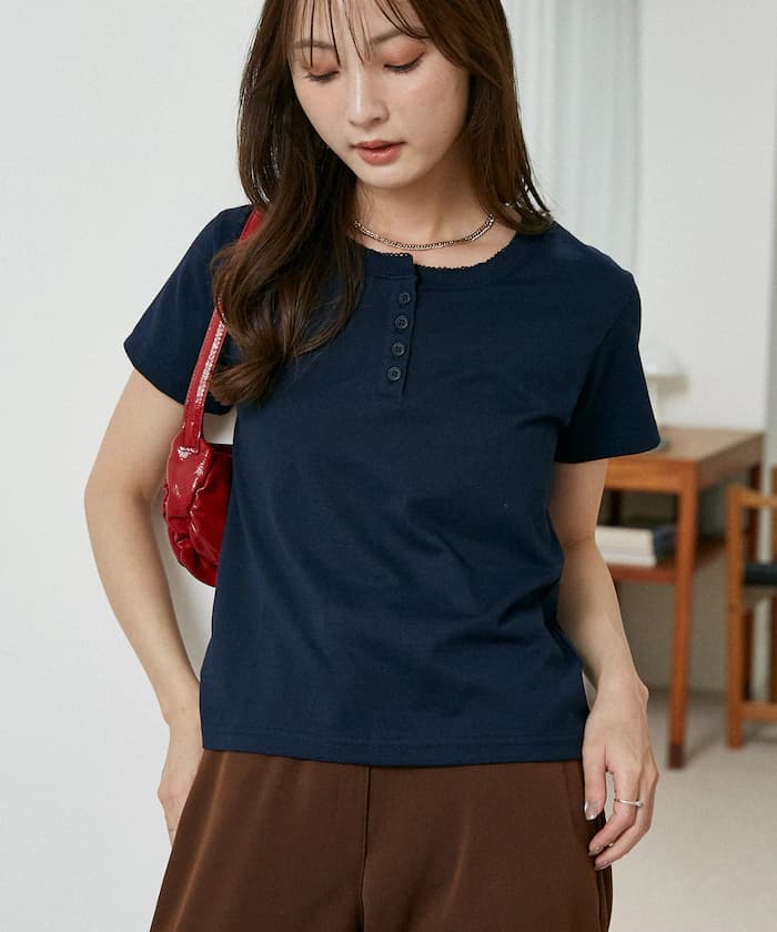 皮可蕾絲亨利領T恤 限定展開