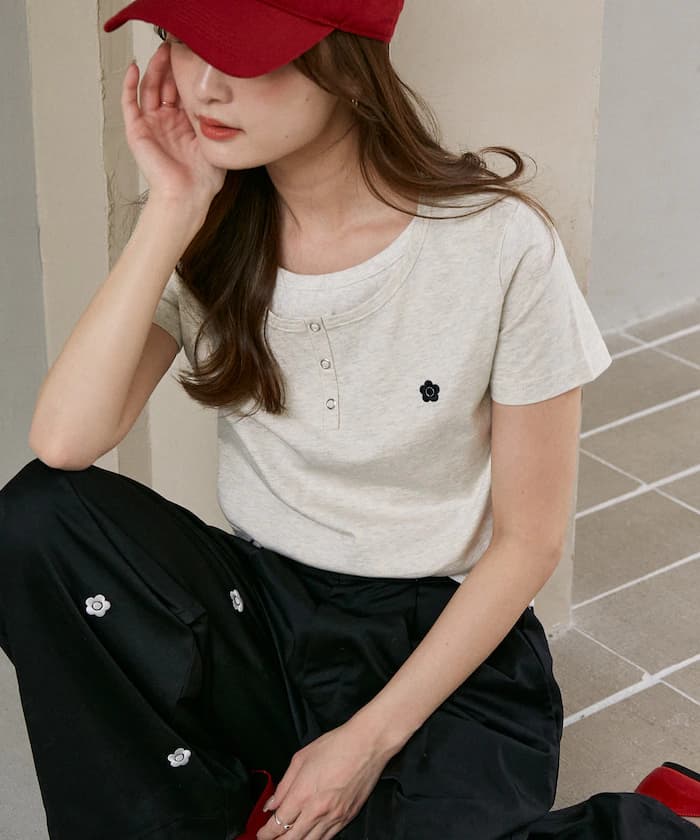 MARY QUANT × PUBLUX 分層風格迷你亨利領T恤 限定展開