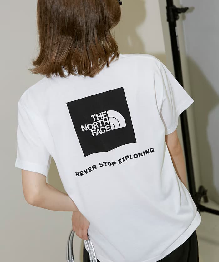 Short Sleeve Back Square Logo Tee 限定展開