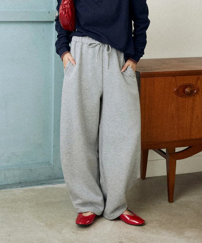 衛衣裡起毛曲線褲 限定展開