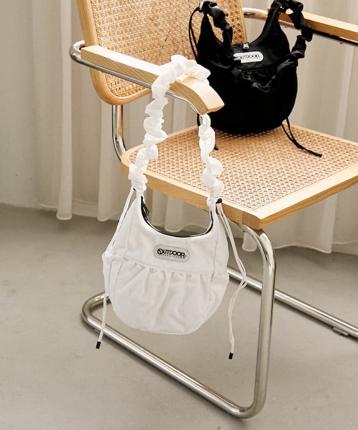 OUTDOOR PRODUCTS × PUBLUX 別注蛋形側背包 限定展開