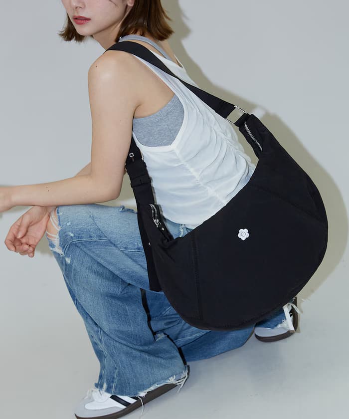 MARY QUANT×PUBLUX限定款 一點刺繡尼龍側背包