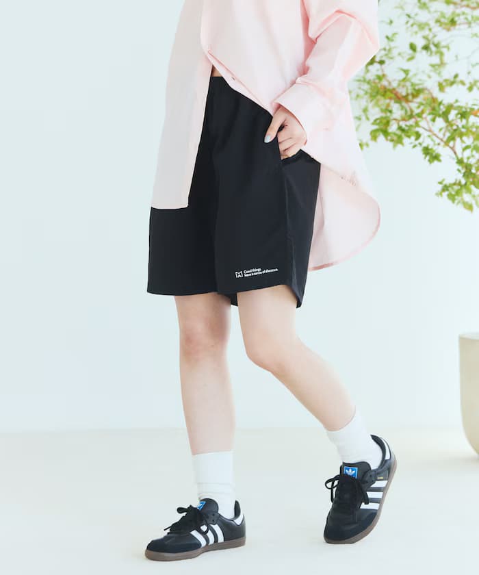 基本款 LOGO 尼龍 寬管短褲