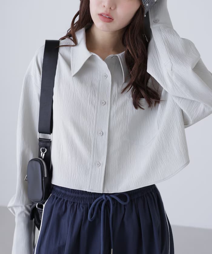 後蕾絲綁帶短版襯衫