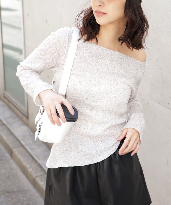 麻花不規則褶皺綁帶針織上衣